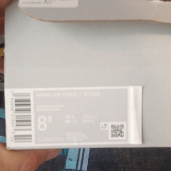 Womens AIR FORCE ONES! 8.5 - Picture 5 of 11